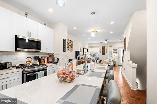 Photo - 1638 N 5th St