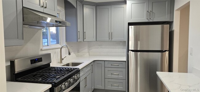 Photo - 62-60-62-71 71st St Unidad 3