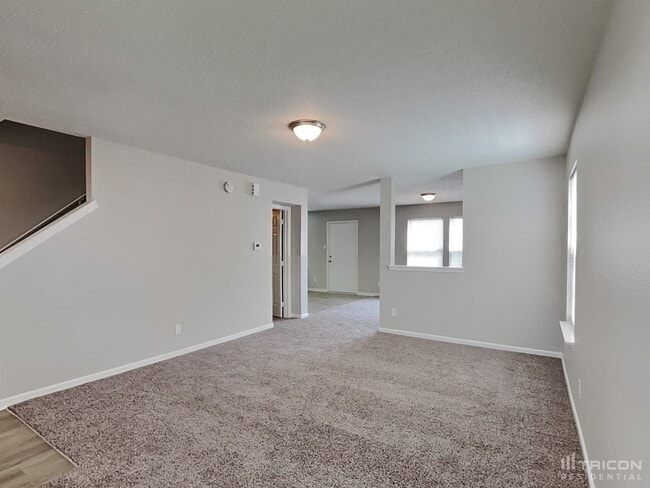 Photo - 2279 Westmere Dr