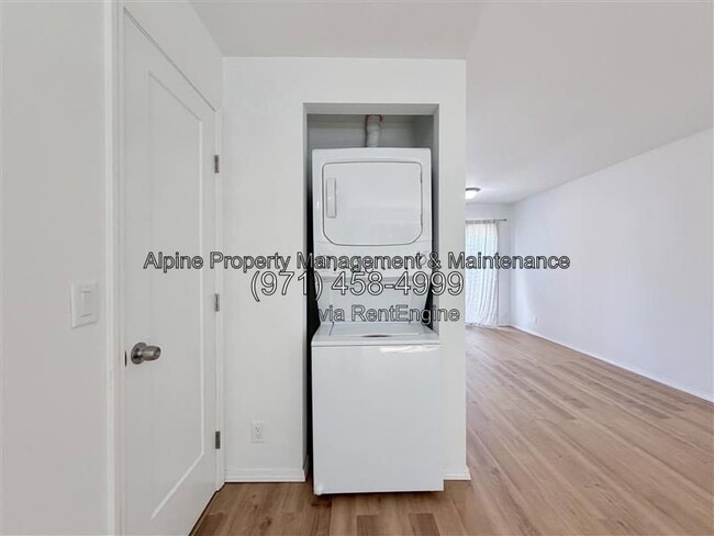 Photo - 12660 SW Grant Ave