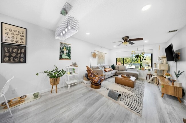Photo - 11477 NW 39th Ct Unit 3061