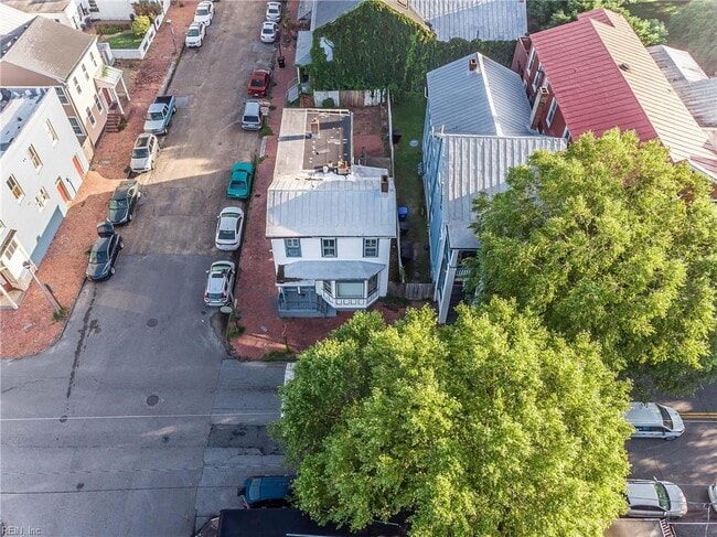 Photo - 426 London St