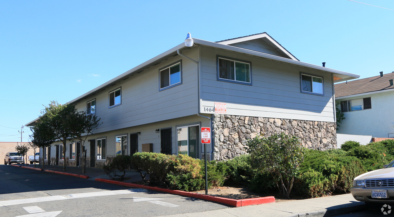 The Townhouse Apartments - The Townhouse Apartments