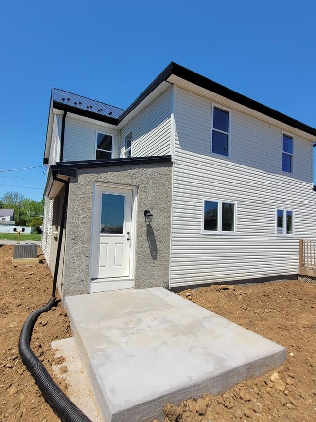 Photo - Newly renovated 3 bedroom Townhome - Gordonville