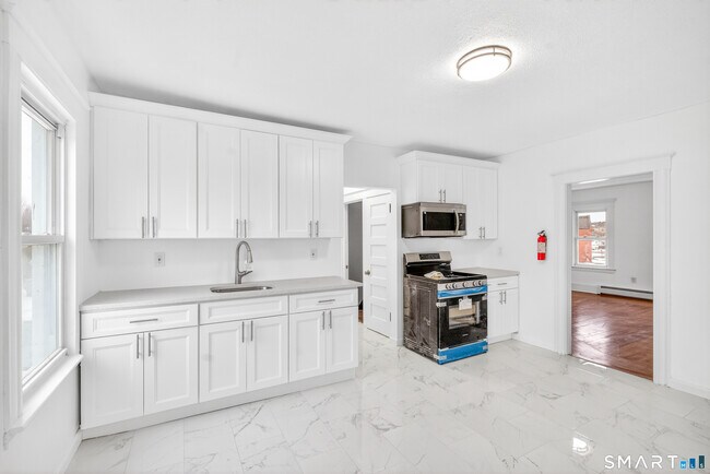 Photo - 168 Black Rock Ave Unit 3rd Floor