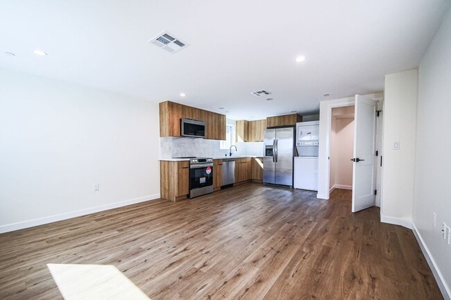 Building Photo - Bright & Modern 2BD / 2.5BA in Echo Park Unit 2131 #1 Rental