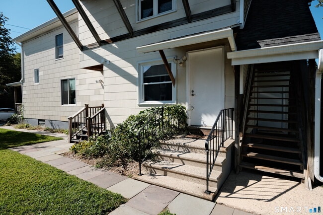14 Sniffen St Unit 3