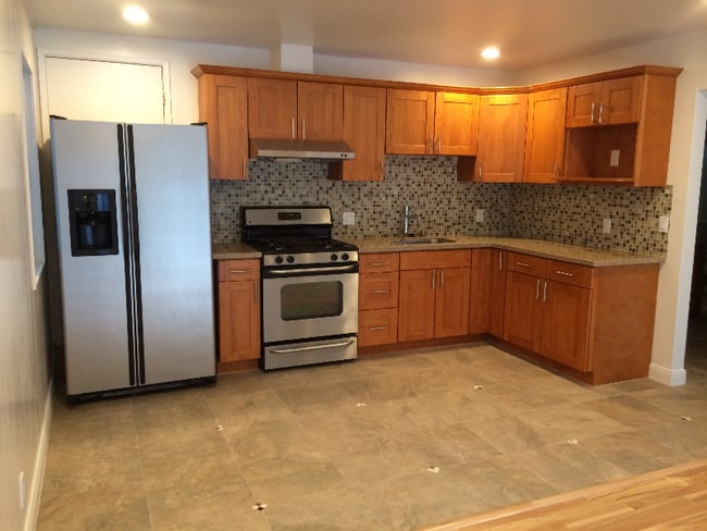 Photo - 242 Dennis Dr