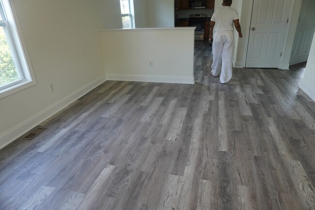 Photo - 306 N 30th St