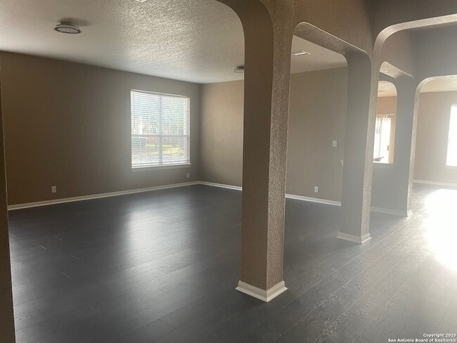 Photo - 24303 Grace Park