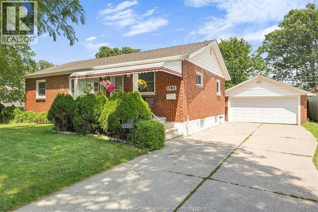 Photo - 1780 Ford Blvd