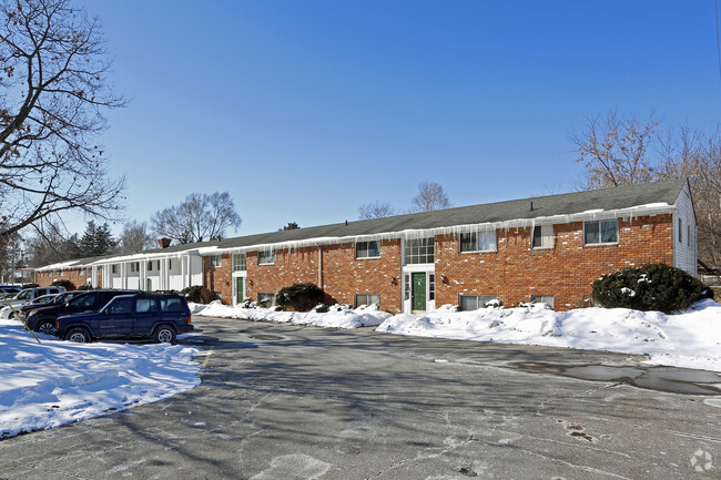 Photo - Heritage & Crestwood Apartments