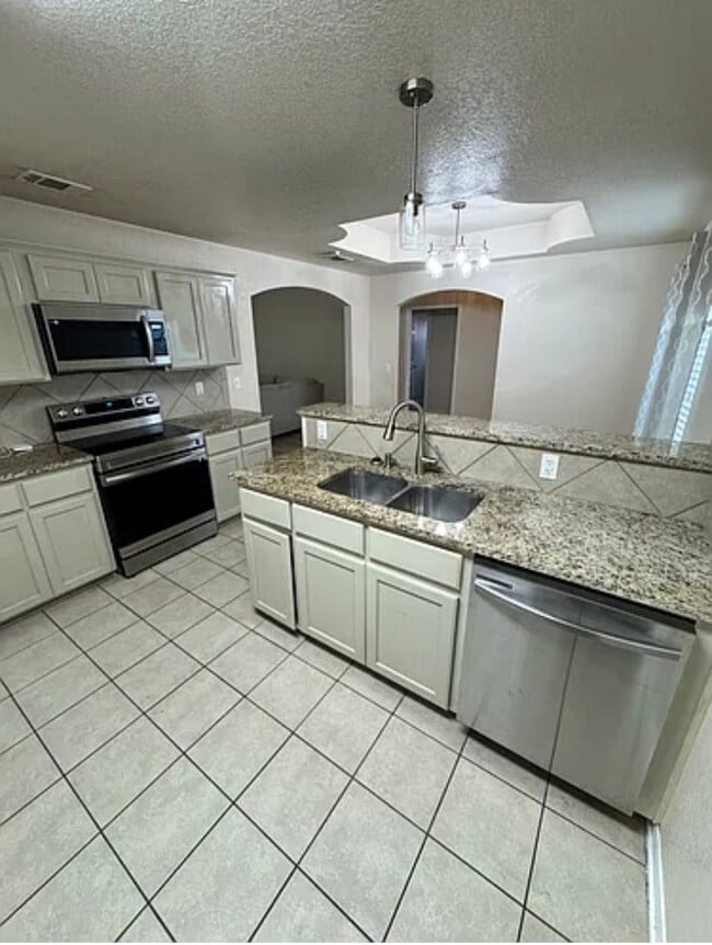 Photo - 3805 Llano Estacado Ct