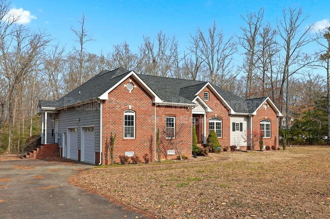 Photo - 14116 Spruce Ave