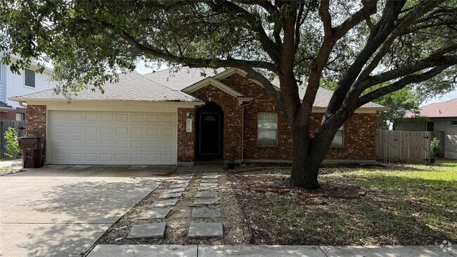 Building Photo - 3819 Eagles Nest St Rental