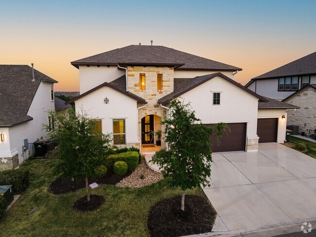 Building Photo - Beautiful Home in Lake Travis