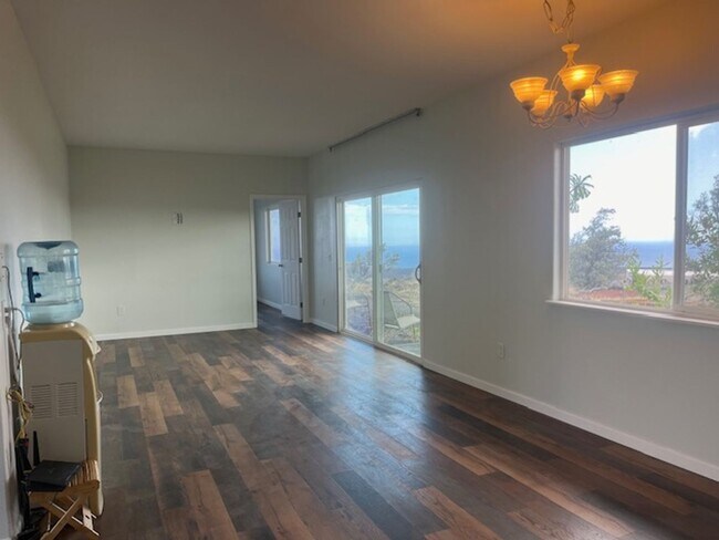 Photo - Pet friendly 3 bedroom / 2 bath home with ...