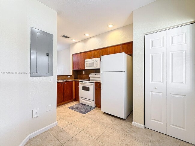 Photo - 8385 SW 25th Ct