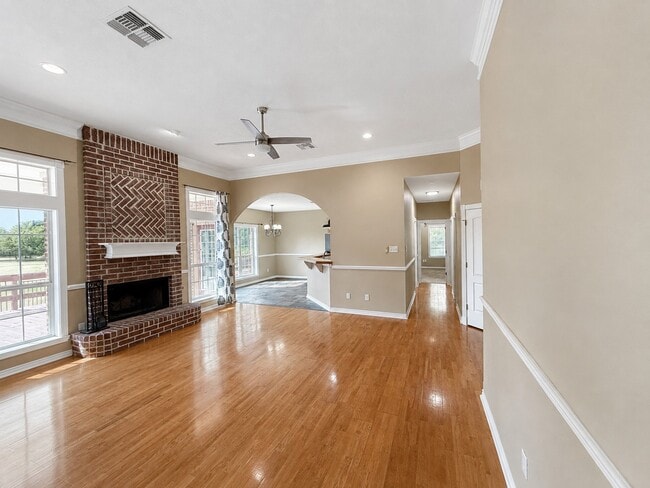 Photo - 4414 Woodland Ridge Dr