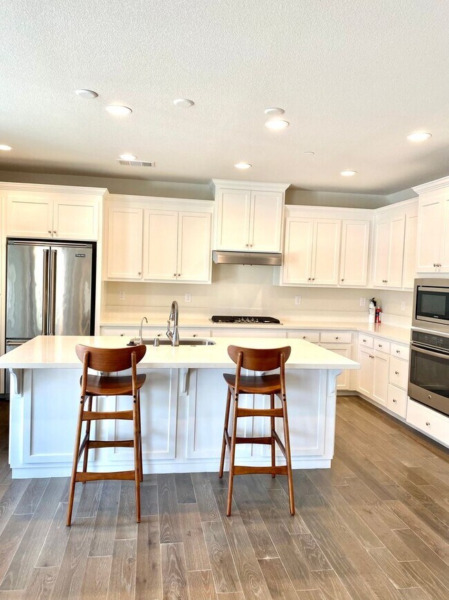 Photo - Stunning five bedroom in The Cannery