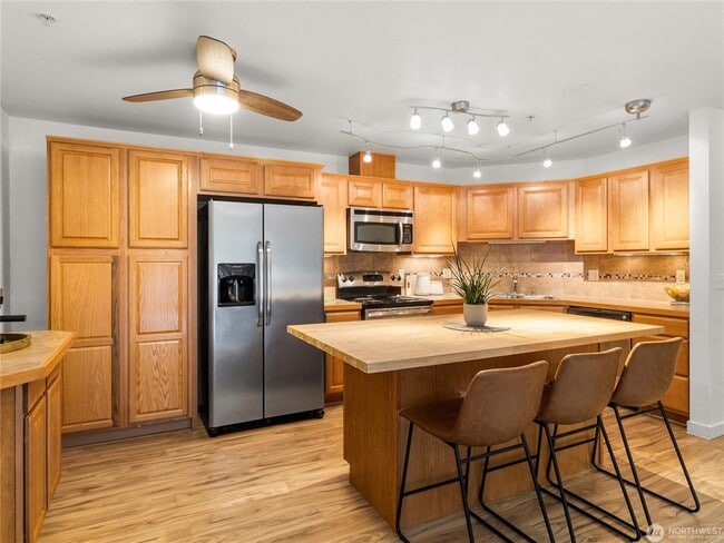 Photo - 13511 97th Ave E Unit 304