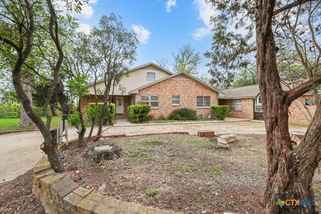 Photo - 1511 Ranch Rd 12