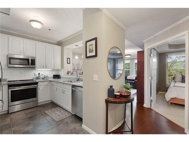 Photo - 645 N 1st St Unit 304