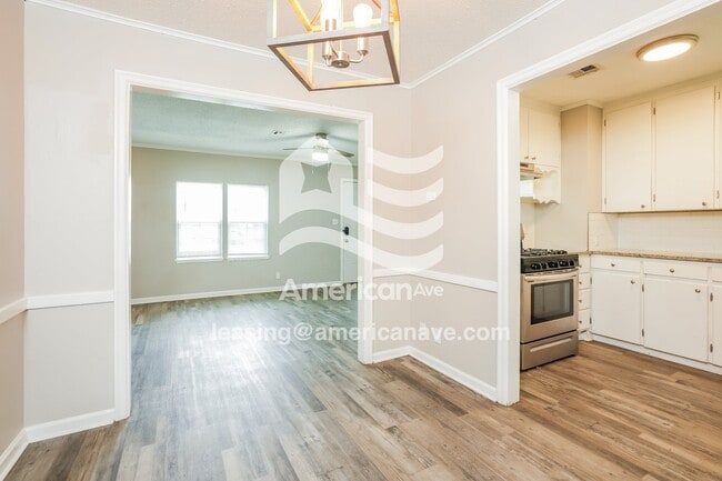 Photo - 4923 E Easton St