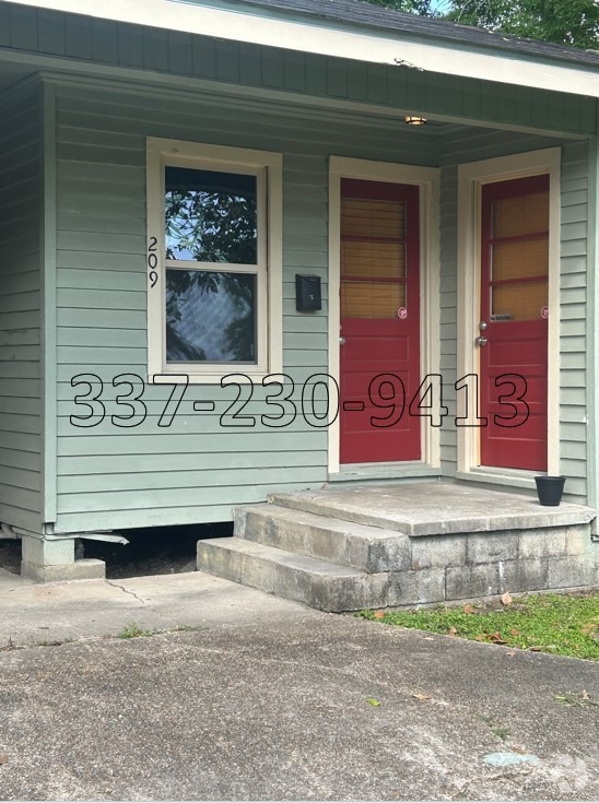 Building Photo - 209 Armand St Rental