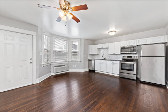 Photo - 4244 Terrace