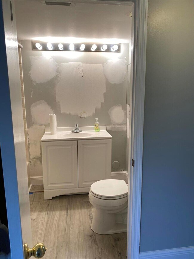 709 Congressional Way Apartments For Rent in Deerfield Beach, FL