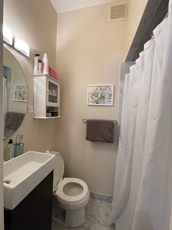 Photo - 145 Arlington St Unidad 4##