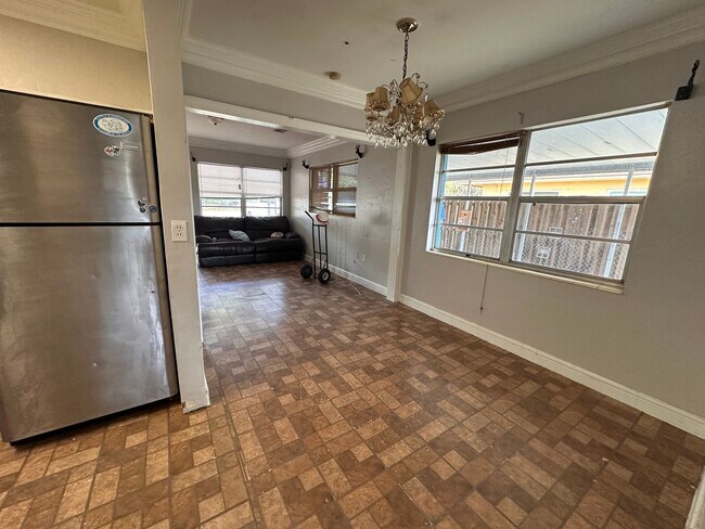 Photo - Sigle family home