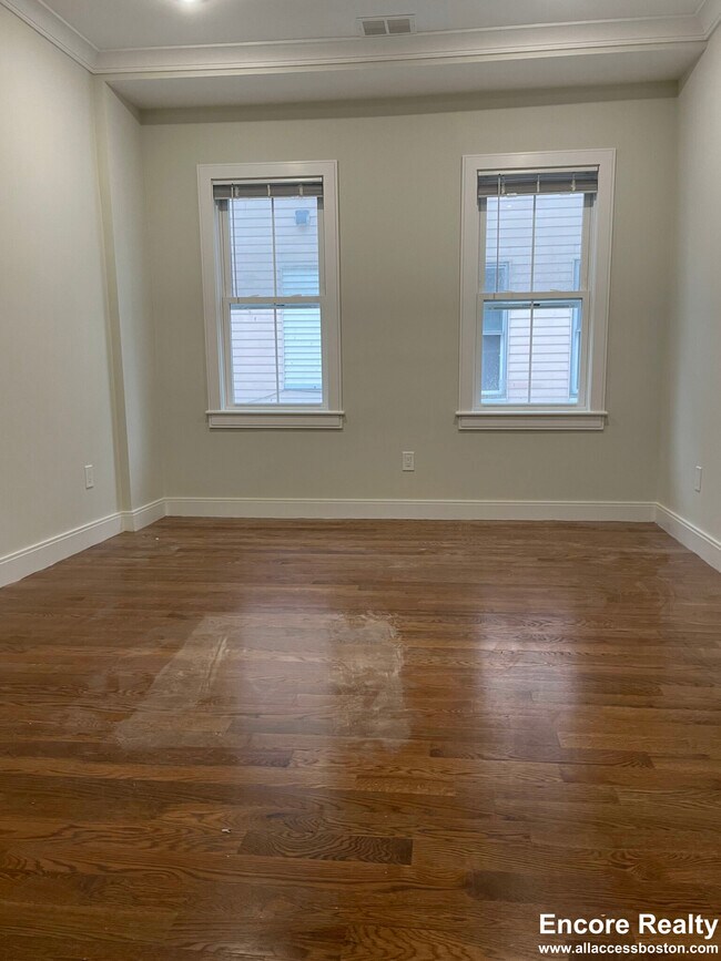 Photo - 11 Falkland St Unidad 2