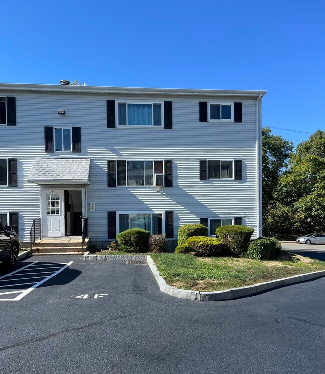 Photo - 5455 N Main St Unidad 4F