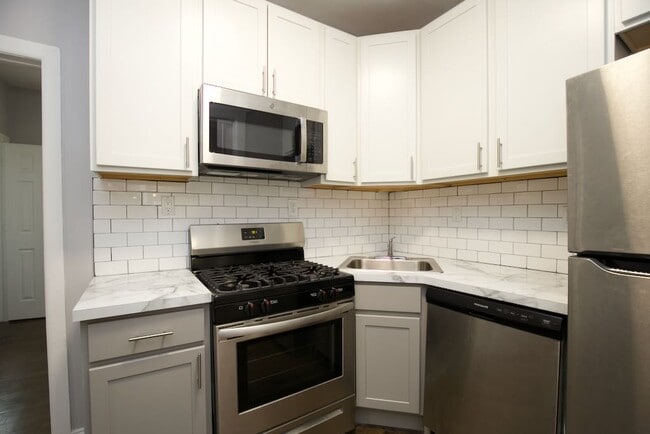 Photo - 6259 N Lakewood Ave Unidad 4
