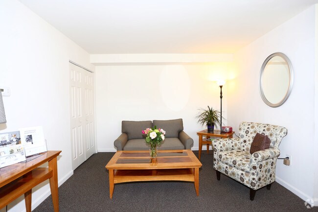 Living Area - Westbrooke Apartments