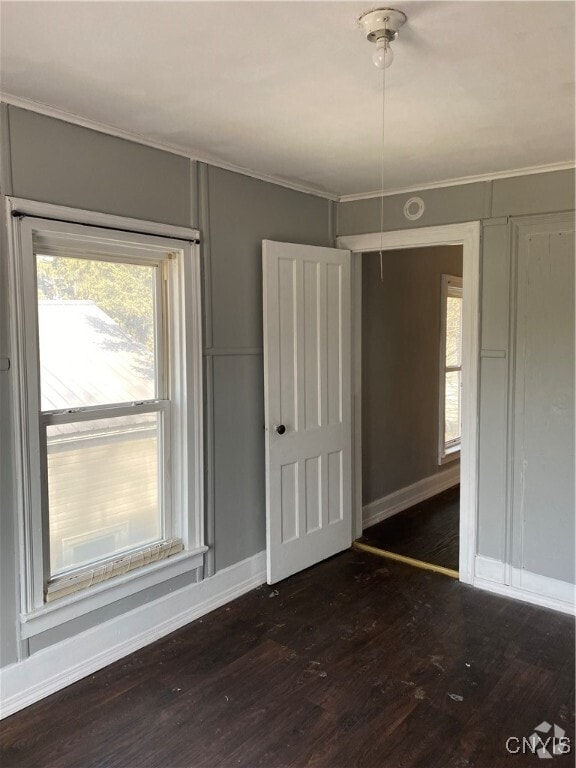 Building Photo - 302 N Rutland St Rental