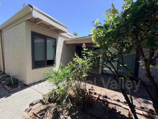 Photo - 3440 W Benjamin Holt Dr