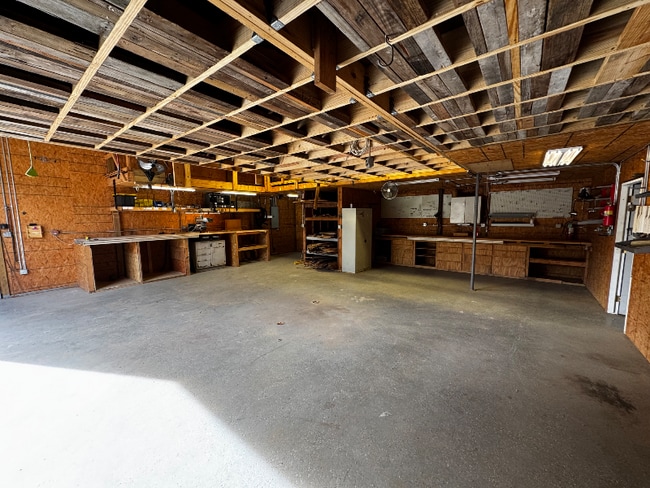 Photo - 791 Canterbury St