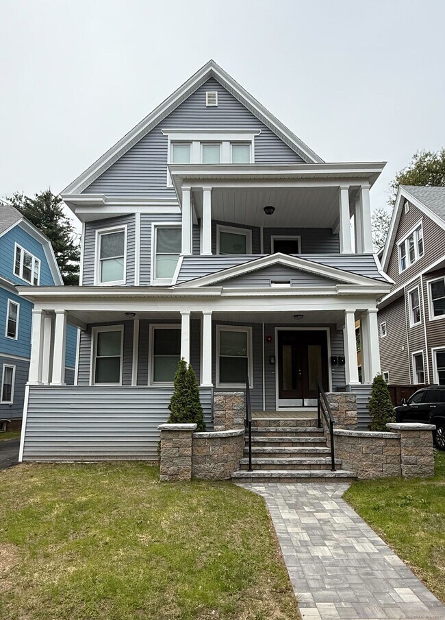 Photo - 130 Hubinger St Apartment Unit 1