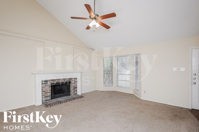 214 Cutting Horse Ln