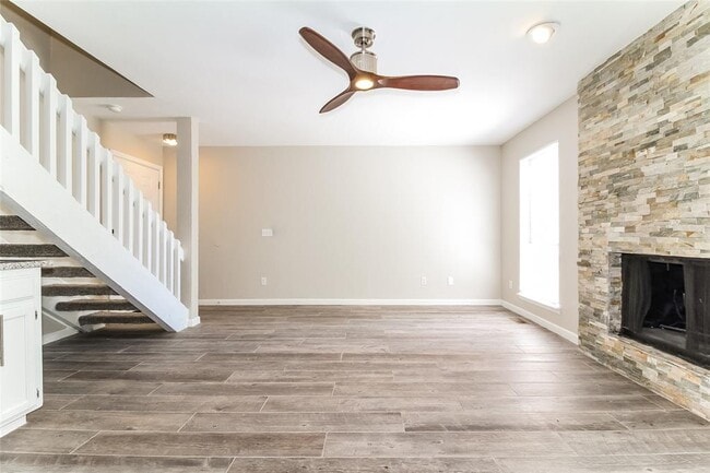 Photo - 1102 Swan Lake Rd