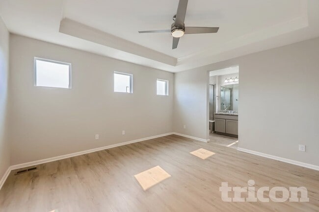 Photo - 4726 Helena St