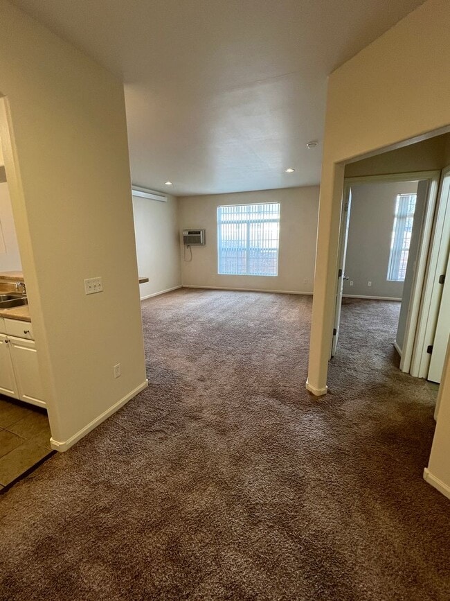 Photo - 1920 Monte Vista Dr Unit 7