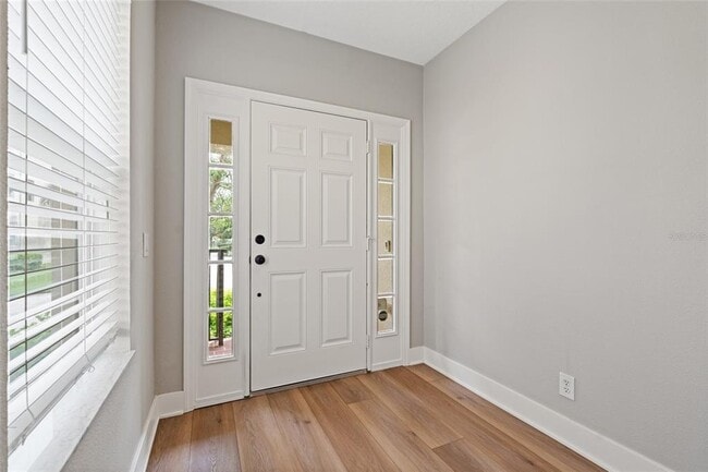 Photo - 1129 Venetian Harbor Dr NE