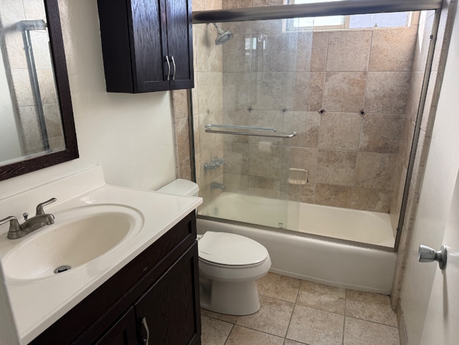 Photo - 2020 Preuss Rd Unidad 109