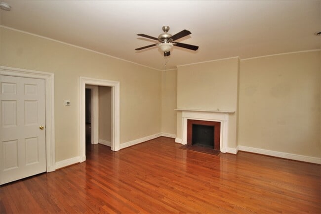 Photo - Awesome 1BD/1BA Mt. Vernon Condo w/ Privat...