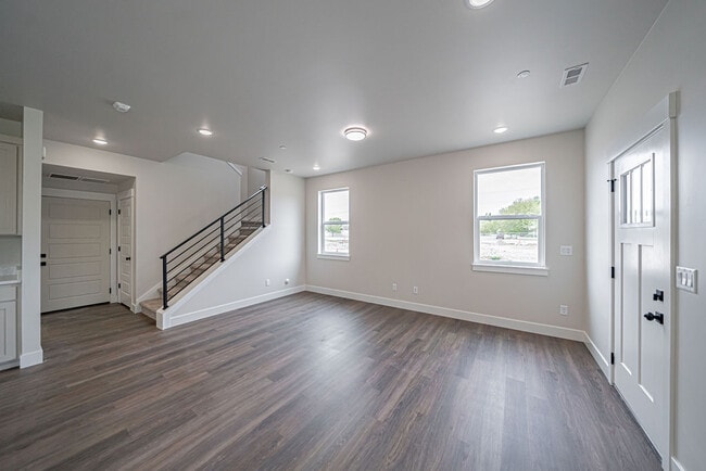 Photo - 2988 Huntshire Ave