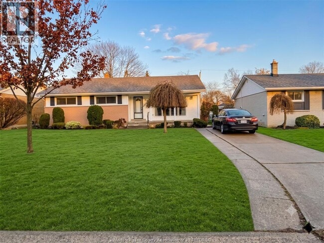 Photo - 4071 Churchill Dr